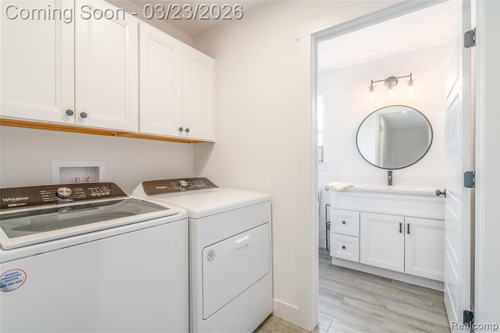 25800 Groveland, Roseville, MI 48066 — Photo 25