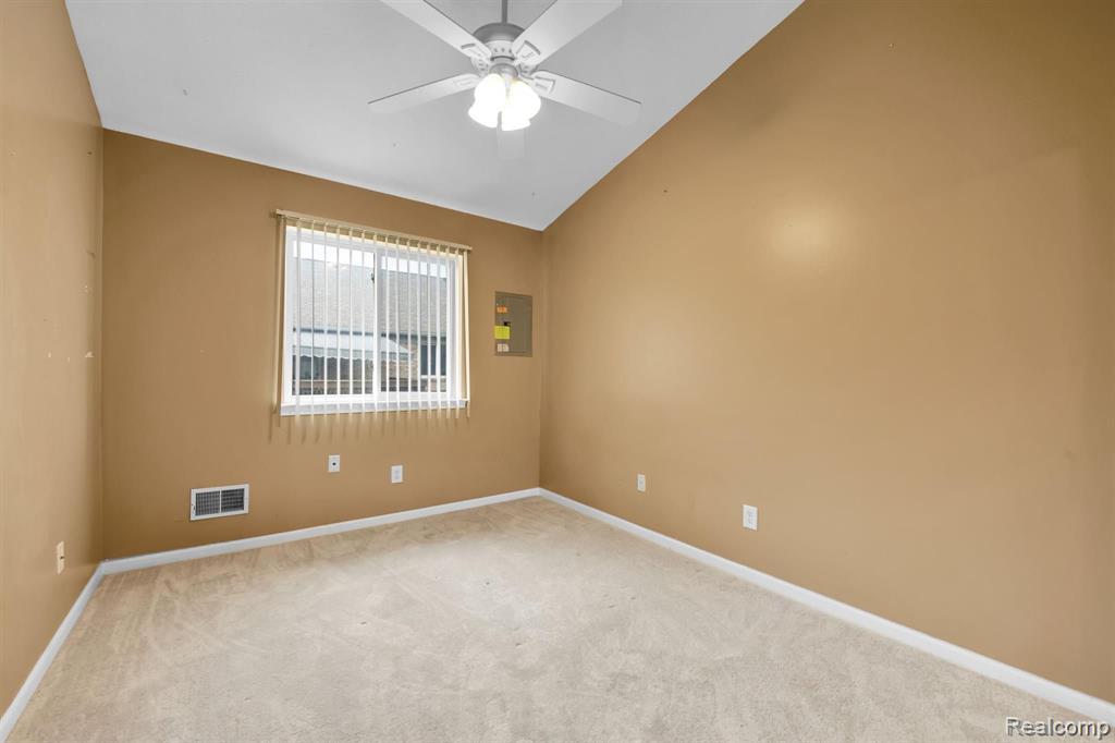 23468 STOFLET Lane, Trenton, MI 48183 — Photo 14