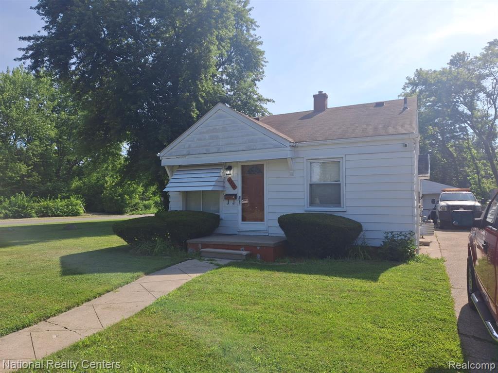 8310 Braile, Detroit, MI 48228 — Photo 3