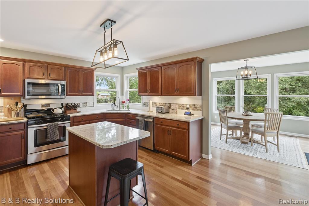 5782 Deer Meadow Trail, North Branch, MI 48461 — Photo 10