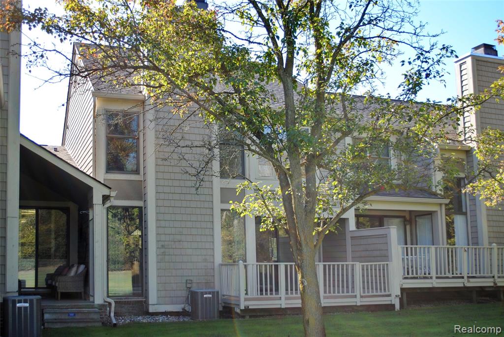 719 Upper Scotsborough Way, Bloomfield Hills, MI 48304 — Photo 35