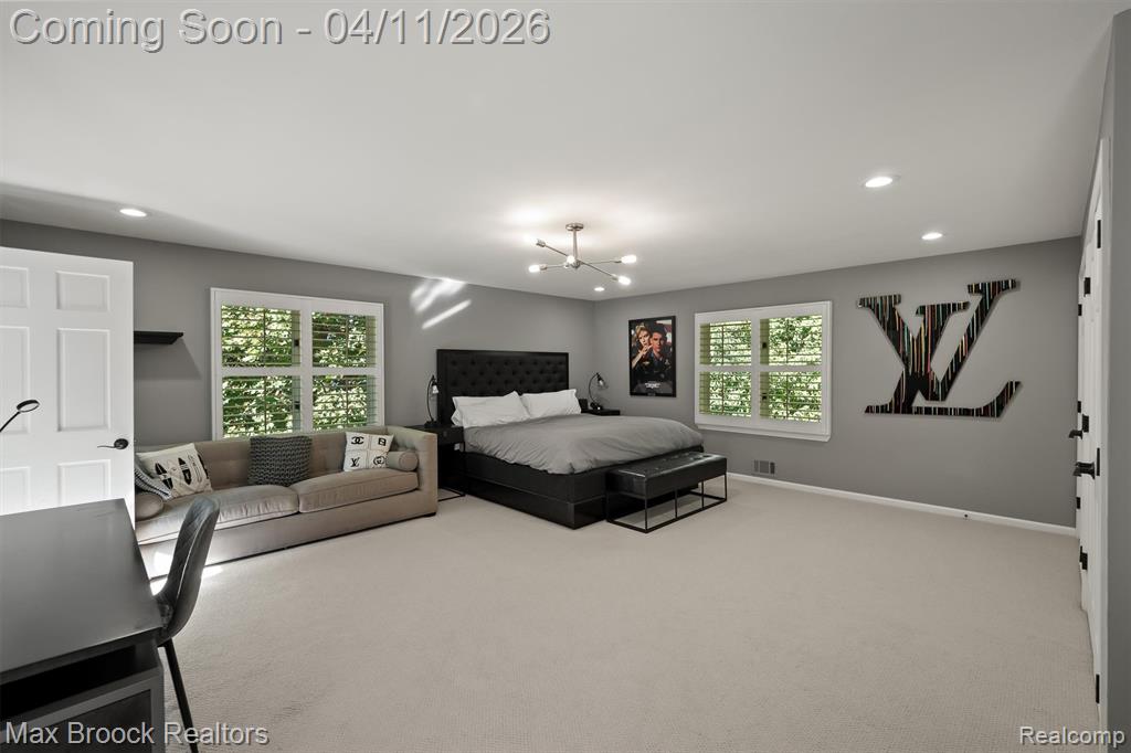 5190 Clarendon Crest Street, Bloomfield Hills, MI, 48302