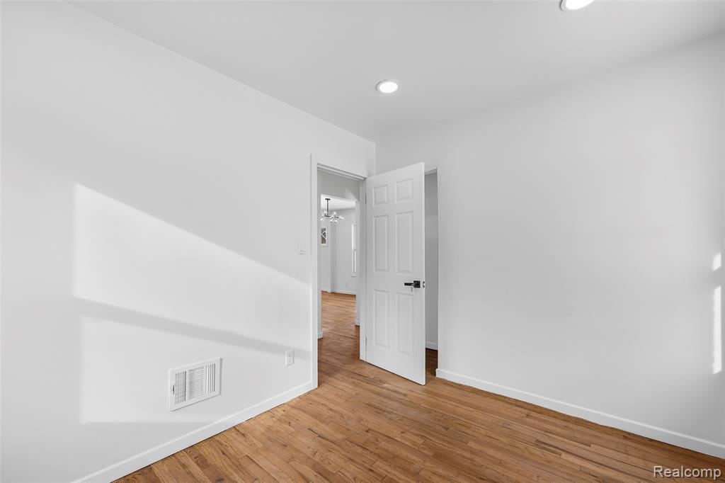 15846 Lesure Street, Detroit, MI 48227 — Photo 14