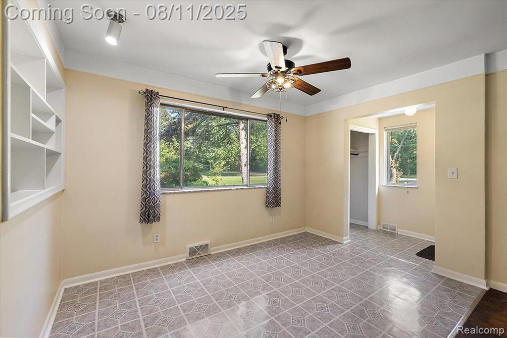 741 W Livingston Road, Highland, MI — Photo 14