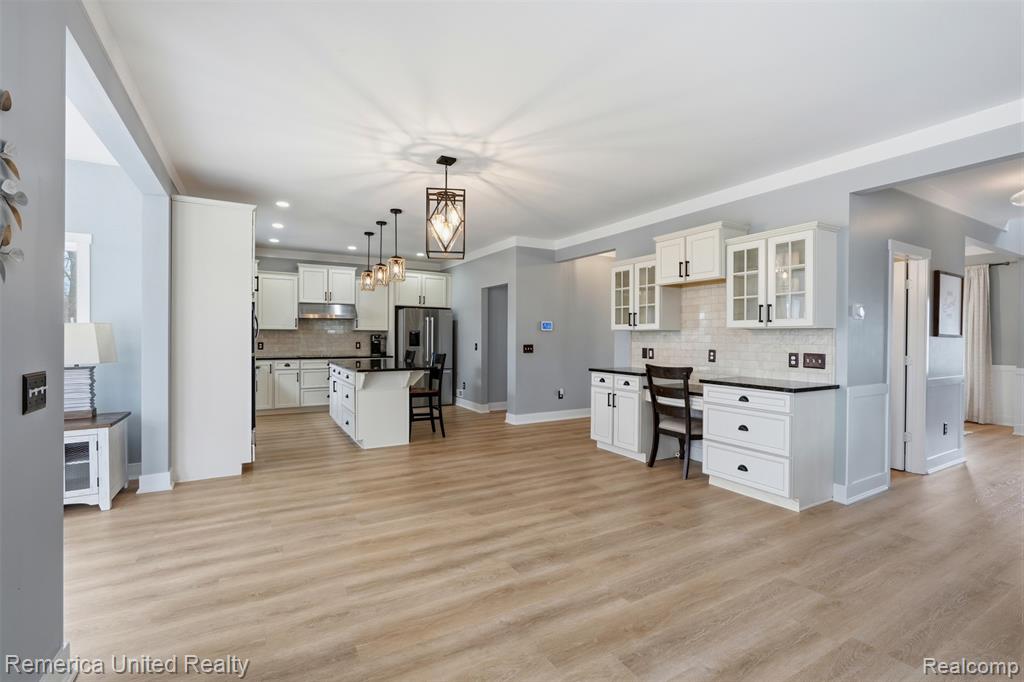 613 Chrystal Downs Court, Brighton, MI 48114 — Photo 18