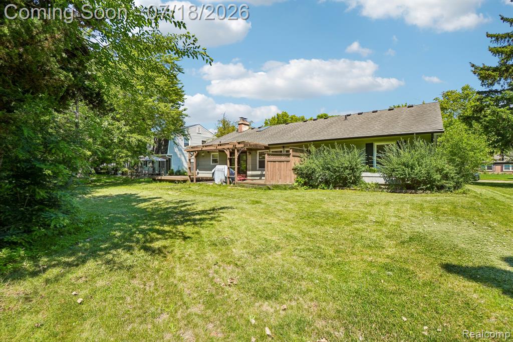 4855 Butler Drive, Troy, MI 48085 — Photo 31