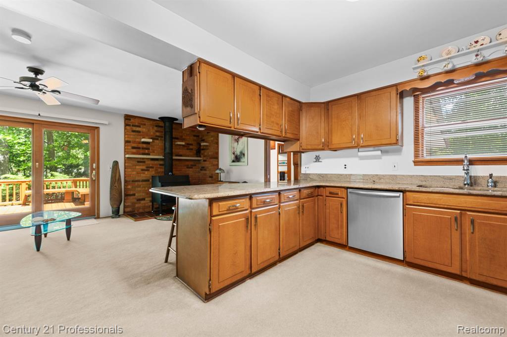 8638 Stone Road, Clay, MI 48001 — Photo 8