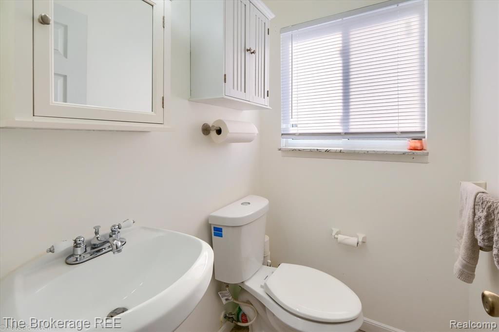 527 Amesbury Drive, Davison, MI 48423 — Photo 18