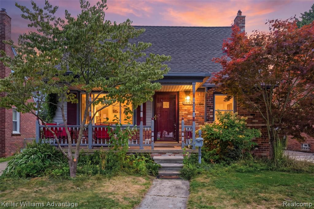 1649 Hollywood Street, Dearborn, MI 48124, Dearborn, MI, 48124