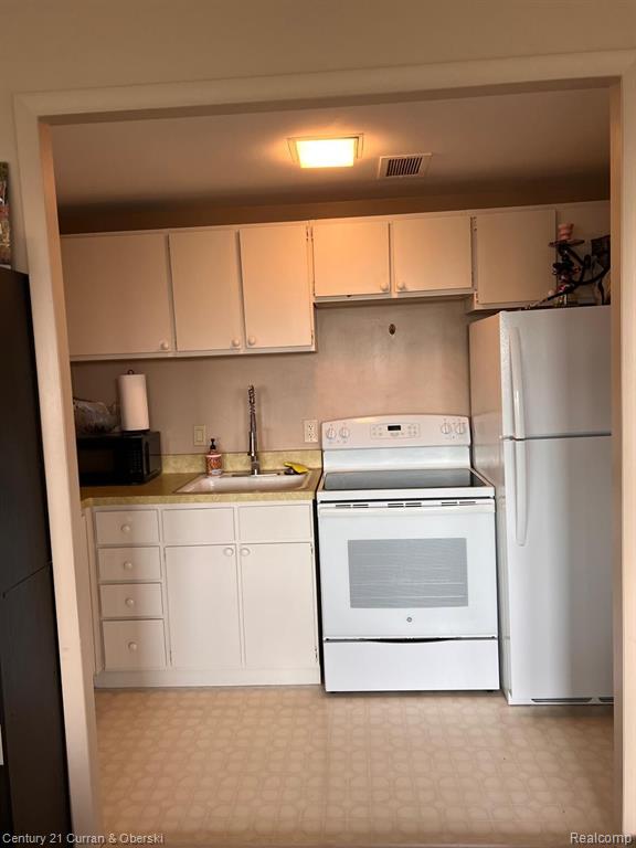 22700 Garrison Street, 701, Dearborn, MI 48124 — Photo 8