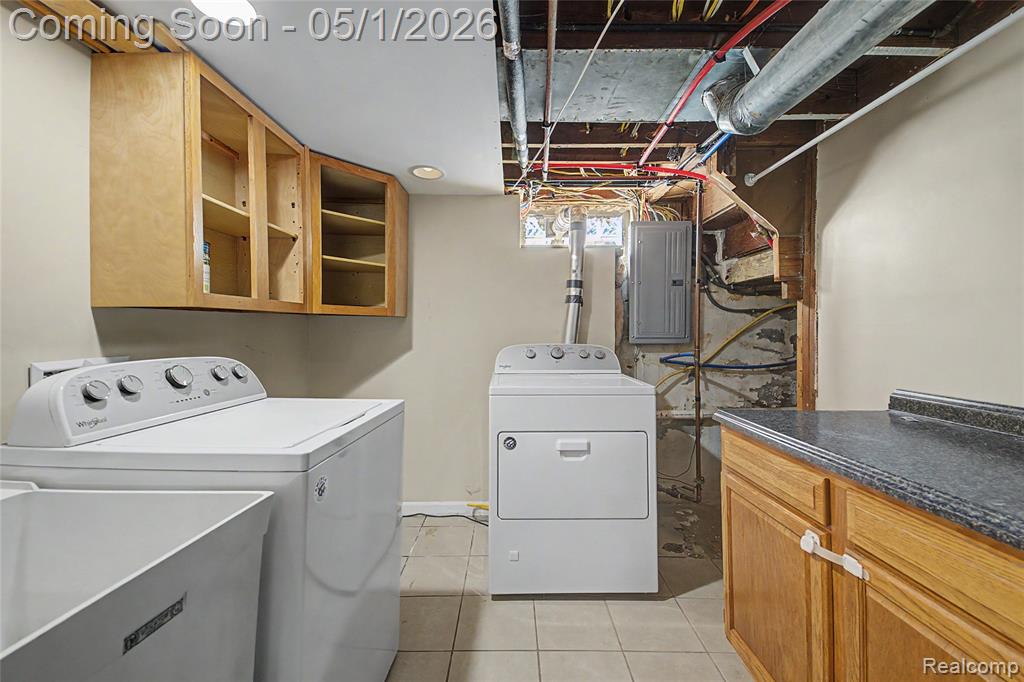 44775 Malow Avenue, Sterling Heights, MI 48314 — Photo 21