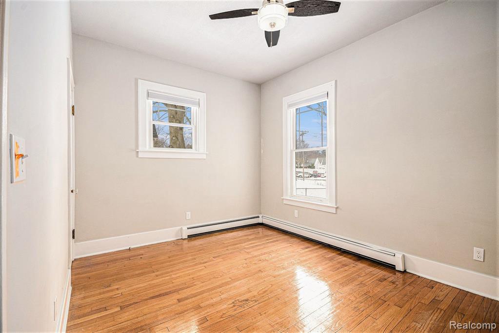682 PINE Street, Lapeer, MI 48446 — Photo 15