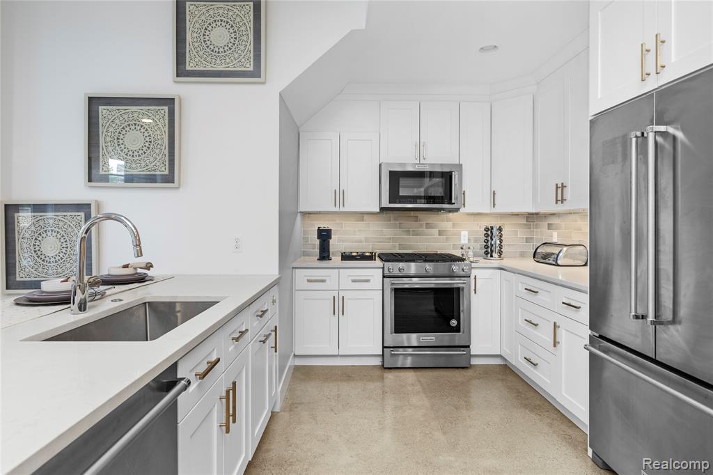 262 Mack Avenue, Detroit, MI 48201 — Photo 12