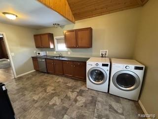 79 E MAHAN Avenue, Hazel Park, MI 48030 — Photo 2