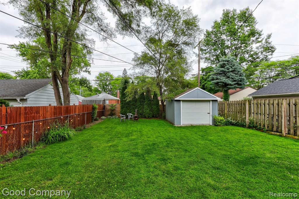 605 HELENE Avenue, Royal Oak, MI 48067 — Photo 41