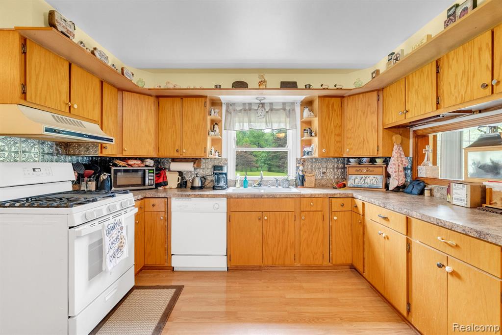 5405 Walker Road, MI 48419 — Photo 20