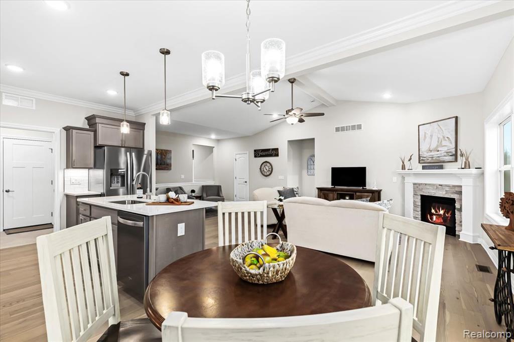 362 Jubilee Drive, Whitmore Lake, MI 48189 — Photo 17