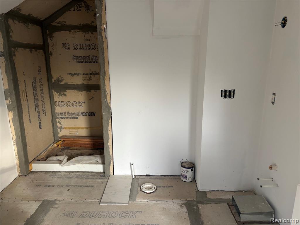 110 Oakland Street, Milford, MI 48381 — Photo 14