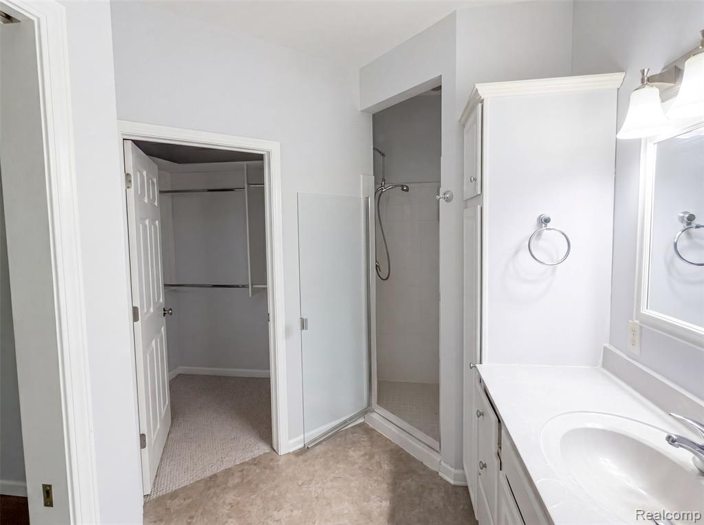 1102 Hawthorne, Greenville, MI 48838 — Photo 14