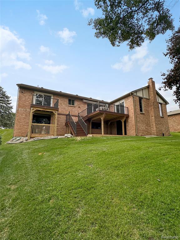 457 LAKE FOREST Road, Rochester Hills, MI 48309 — Photo 24