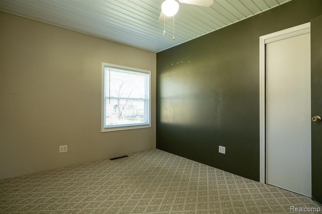 9180 COOLEY LAKE Road, White Lake, MI — Photo 21
