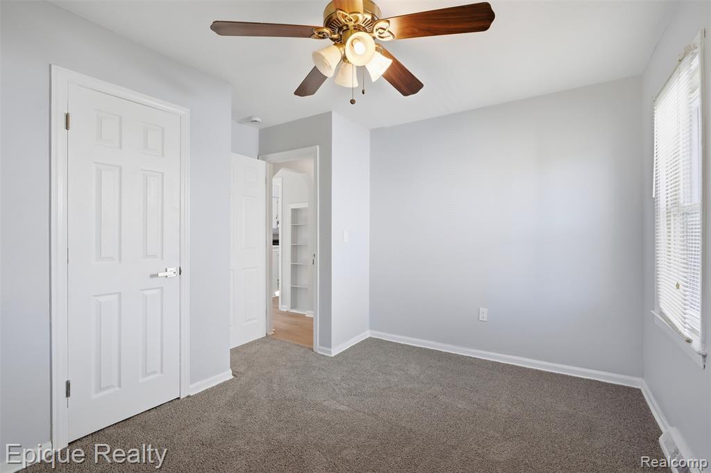 497 Montana Avenue, Pontiac, MI 48341 — Photo 13