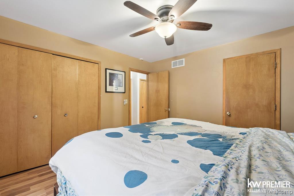 6421 Prairie Lawn Drive, Waterford, MI 48329 — Photo 17