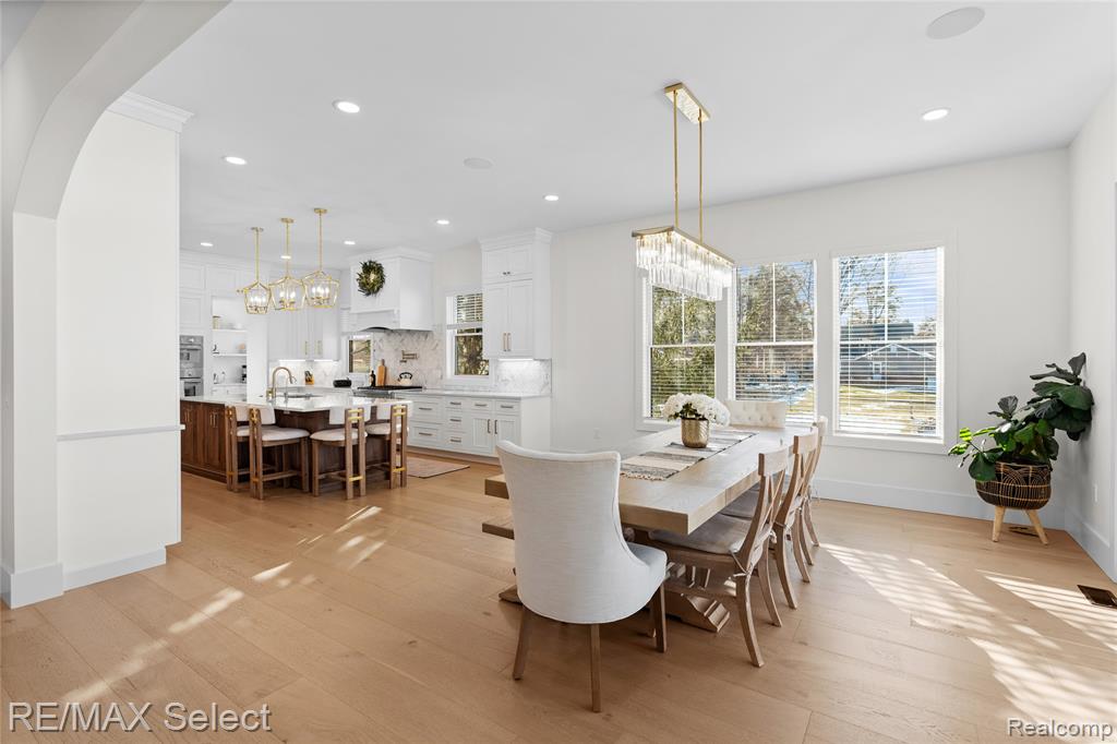 2208 Grove Park Road, Fenton, MI, 48430