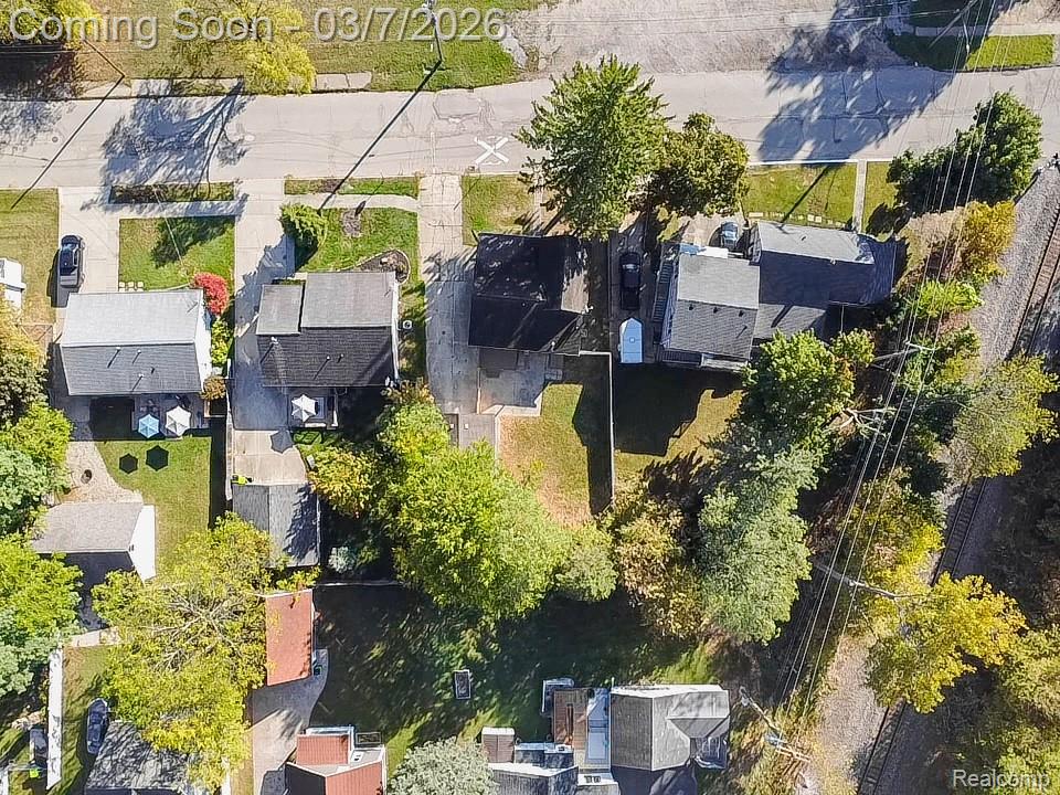 405 Lincoln Street, Fenton, MI 48430 — Photo 45