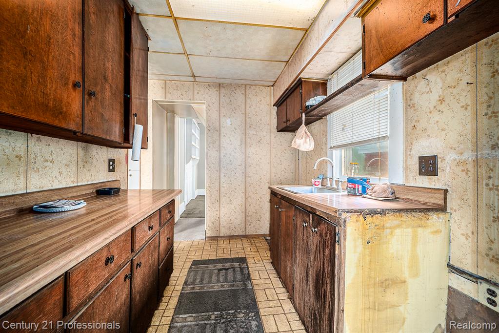 428 East Street, Rochester, MI 48307 — Photo 23