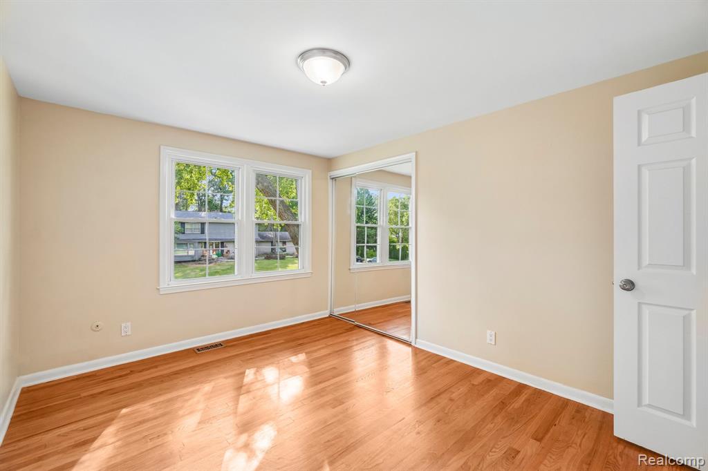 2675 Douglas Drive, Bloomfield Hills, MI 48304 — Photo 20