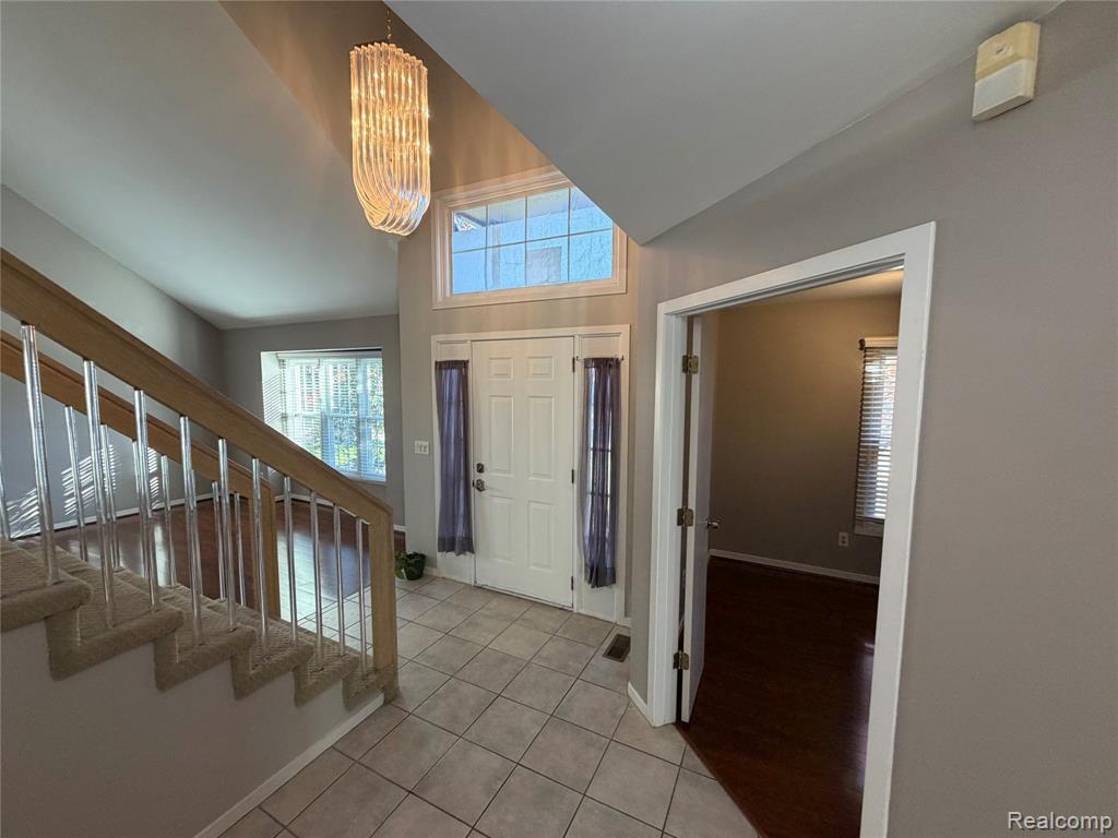 39588 Squire, Novi, MI — Photo 32