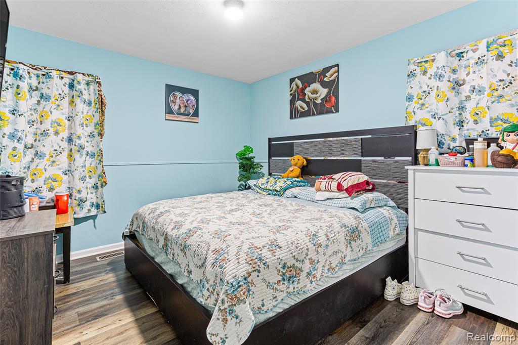 940 Stewart Avenue, Lincoln Park, MI 48146 — Photo 23