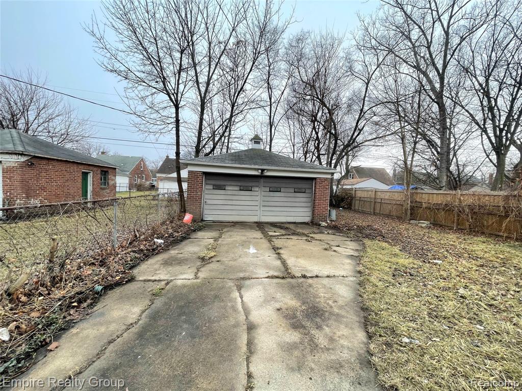 6037 Piedmont Street, Detroit, MI 48228 — Photo 35