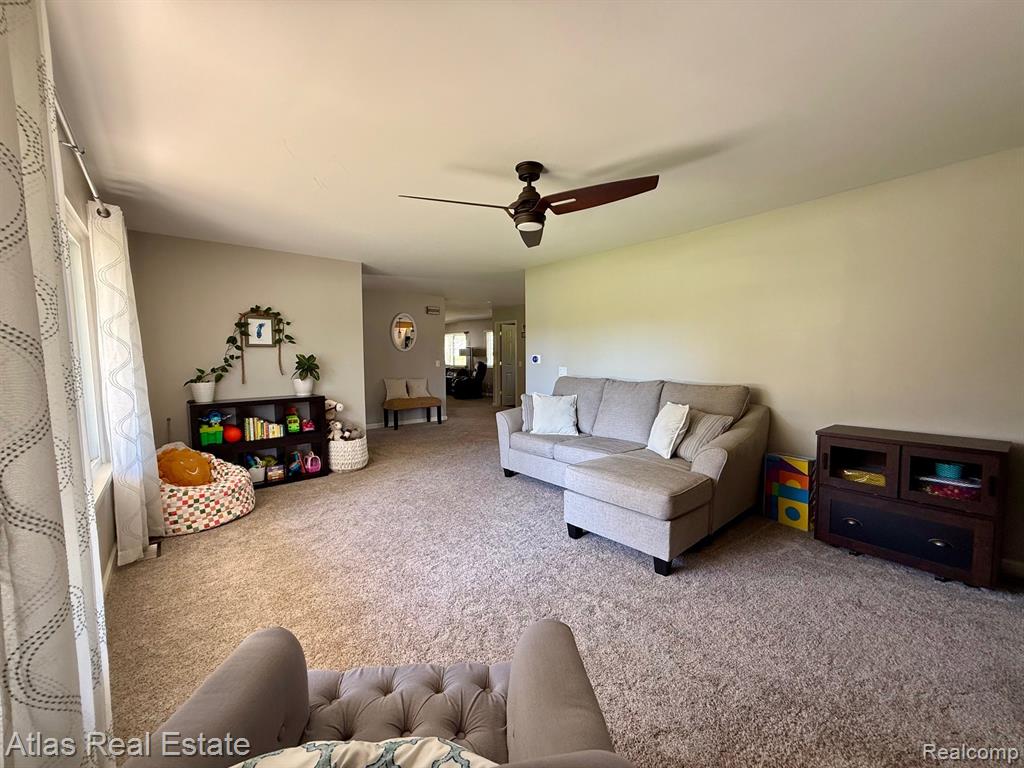 5337 Wakefield Road, Grand Blanc, MI 48439 — Photo 11