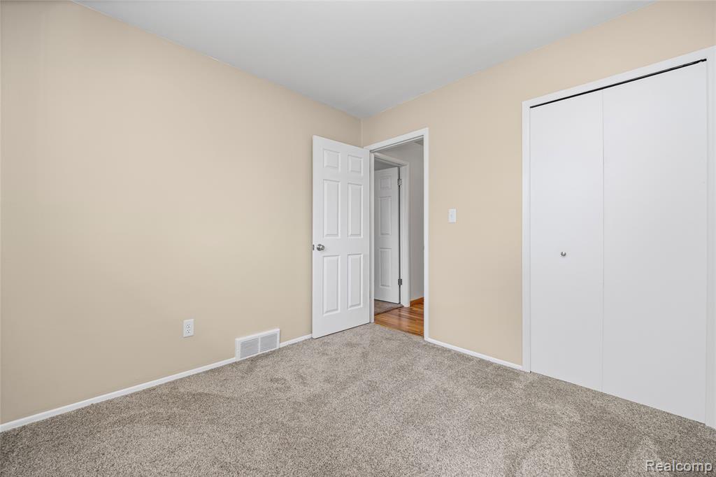 39619 Peters Drive, Canton, MI 48187 — Photo 24