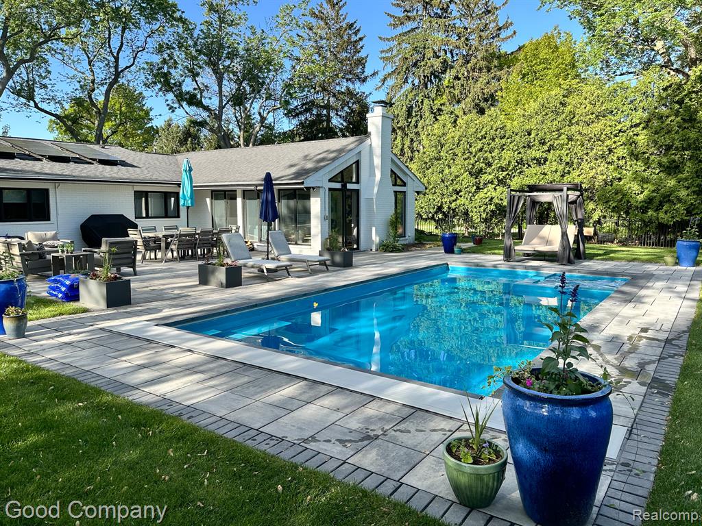 805 N Pemberton Road, Bloomfield Hills, MI 48302 — Photo 72