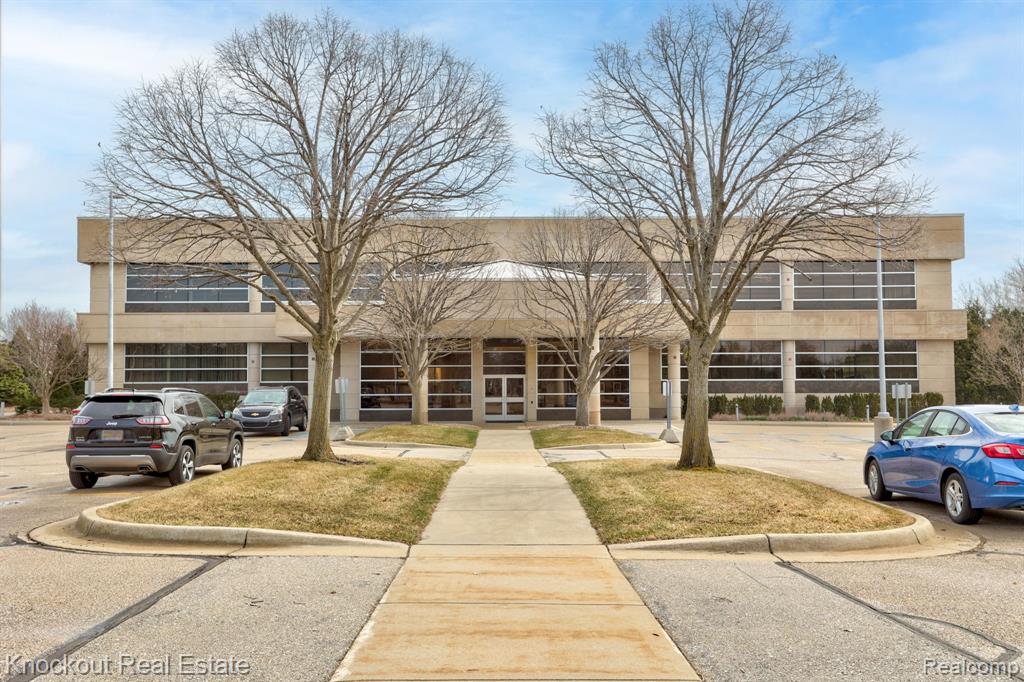 1 Mutual Avenue, Frankenmuth, MI — Photo 5