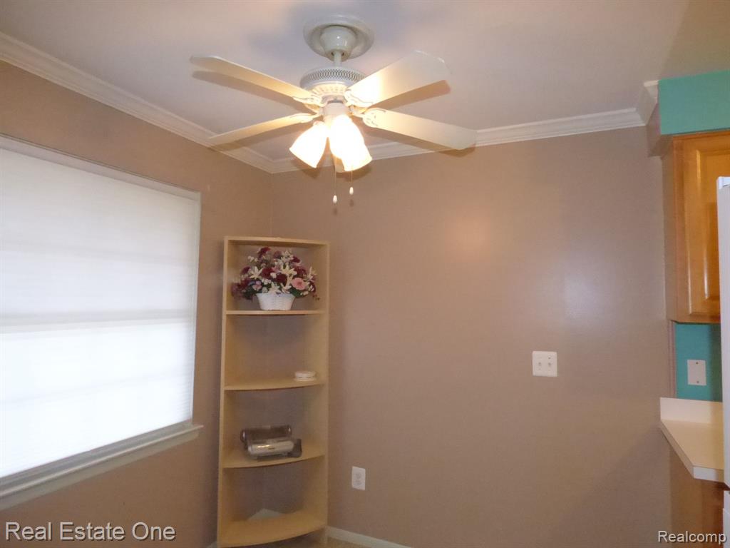 202 Princeton Drive, South Lyon, MI 48178 — Photo 7