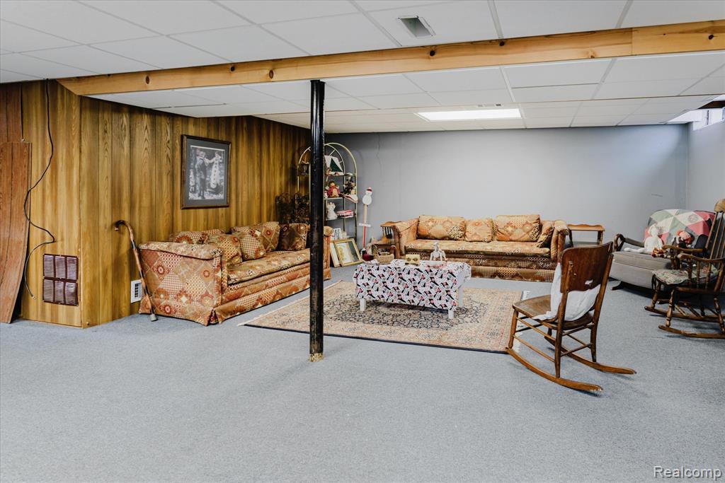 8949 Shannon Drive, Sterling Heights, MI 48314 — Photo 19