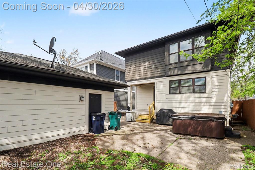 714 E University Avenue, Royal Oak, MI 48067 — Photo 34