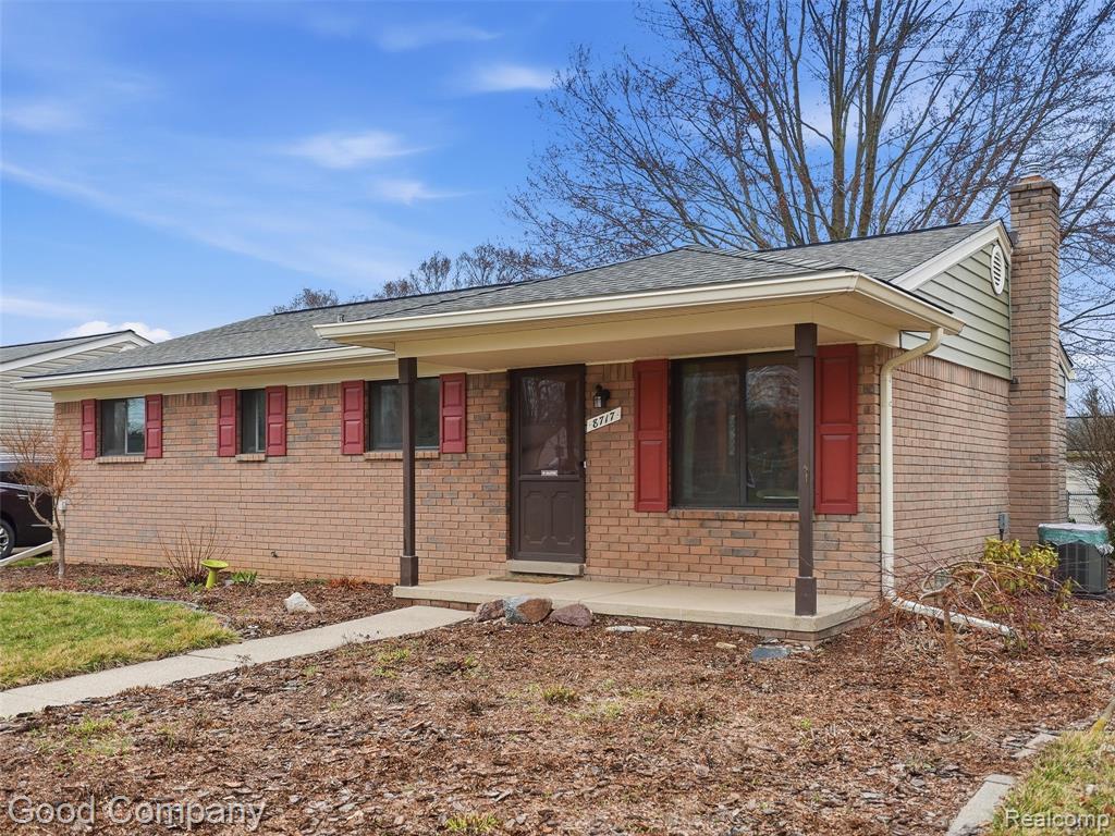 8717 Cologne Drive, Sterling Heights, MI 48314 — Photo 2