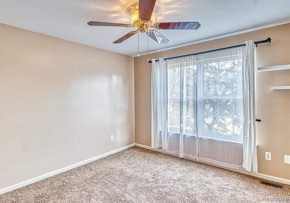 49865 CRANBERRY CREEK Drive, Macomb, MI 48042 — Photo 15