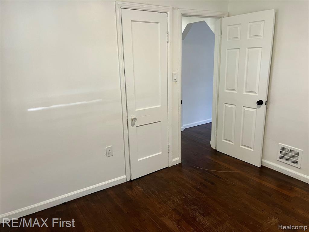 70 E Rutgers Avenue, Pontiac, MI 48340 — Photo 14