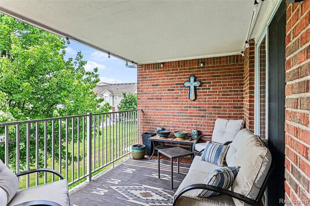 16440 Dominion Drive, Macomb, MI 48044 — Photo 6
