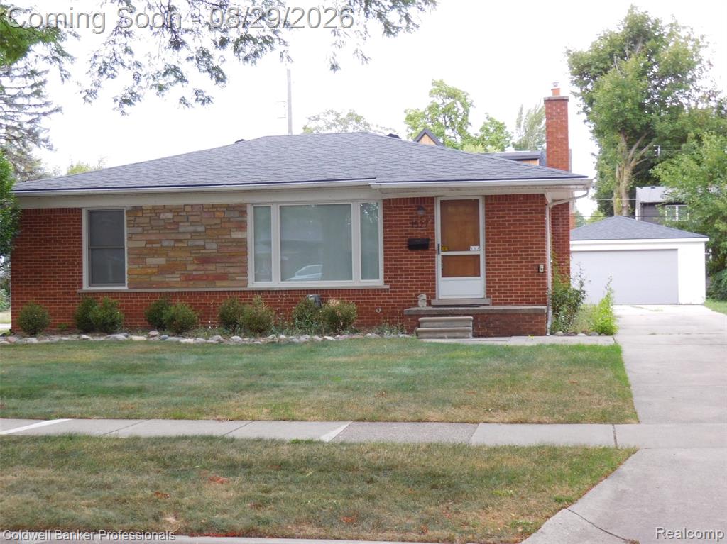 1527 Hazel, Birmingham, MI 48009
