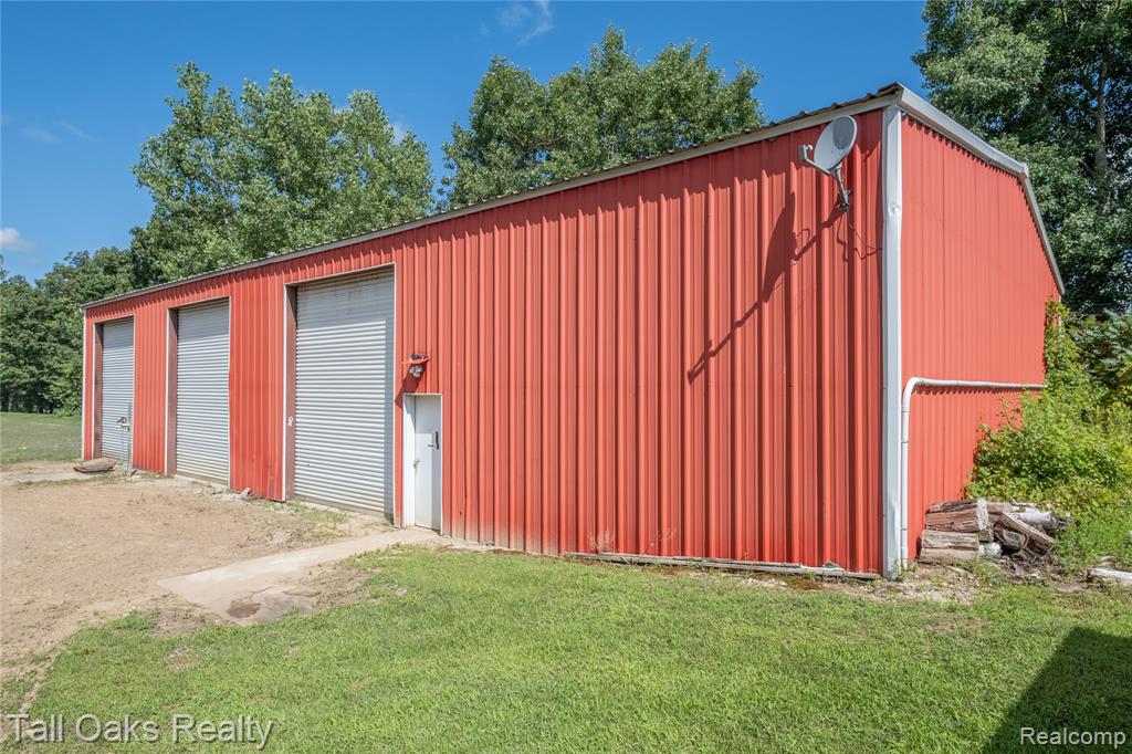 4097 Berlin Drive, Otter Lake, MI 48464 — Photo 34