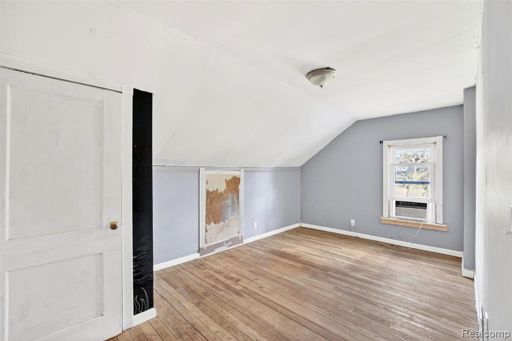 12716 Wilshire Drive, Detroit, MI 48213 — Photo 22