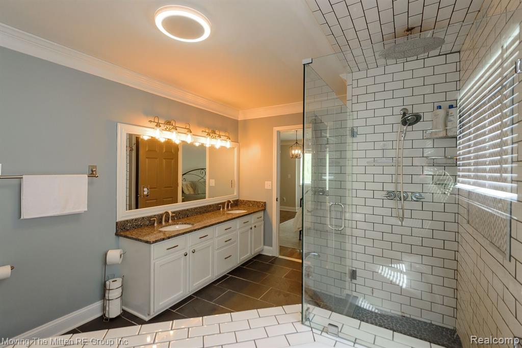 7231 AMANDA Drive, Belleville, MI 48111 — Photo 25