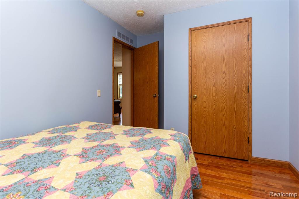 6137 East Street, North Branch, MI 48461 — Photo 34